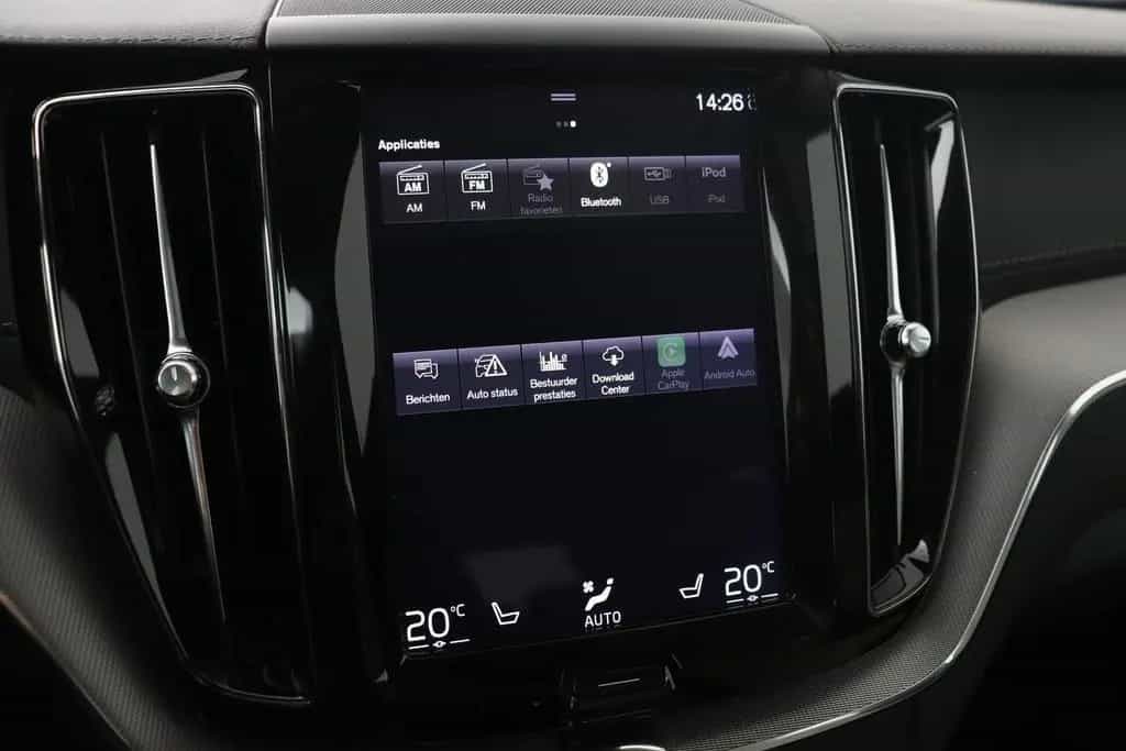 Volvo XC60 T4 Inscription | panorama dach | Head-Up | 02/2019-photo-23