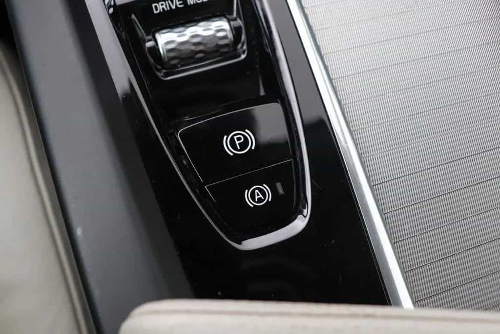Volvo XC60 T4 Inscription | panorama dach | Head-Up | 02/2019-photo-33