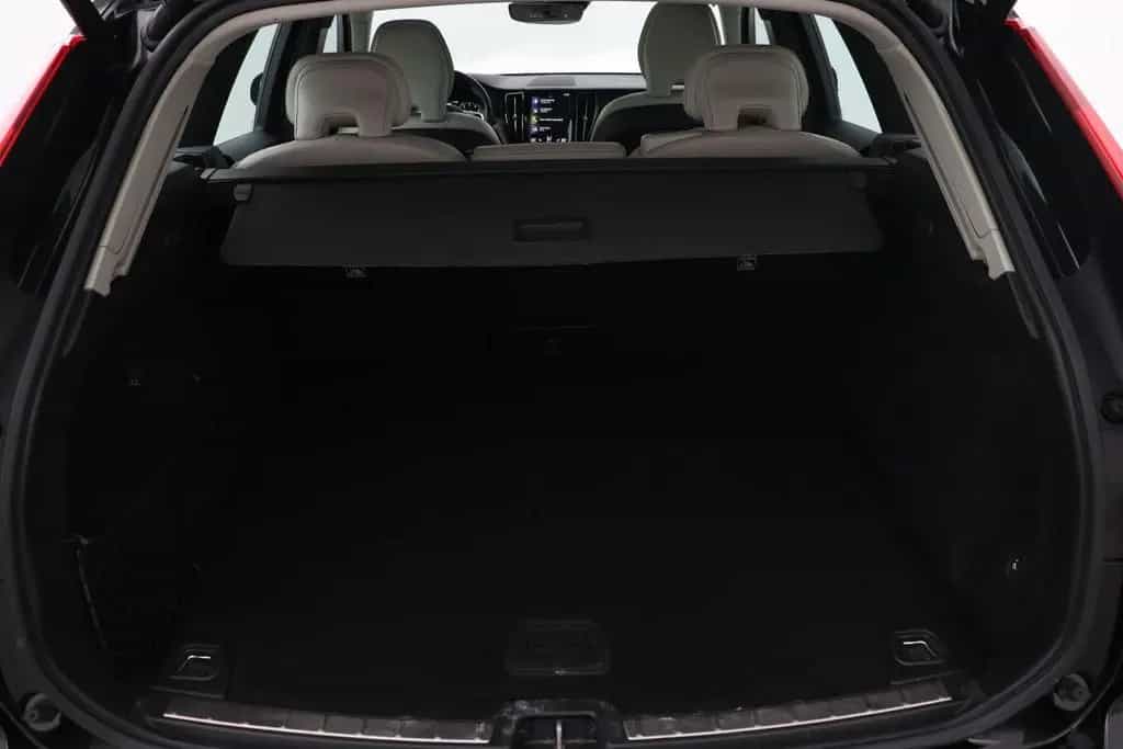 Volvo XC60 T4 Inscription | panorama dach | Head-Up | 02/2019-photo-45