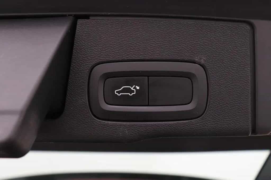 Volvo XC60 T4 Inscription | panorama dach | Head-Up | 02/2019-photo-48