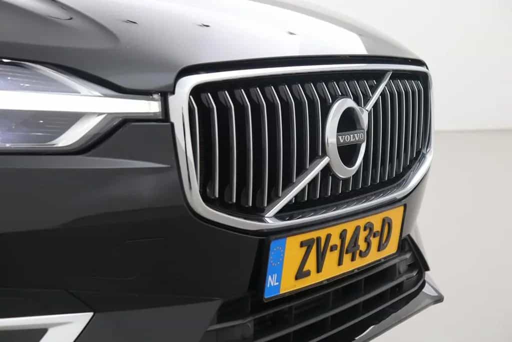 Volvo XC60 T4 Inscription | panorama dach | Head-Up | 02/2019-photo-49
