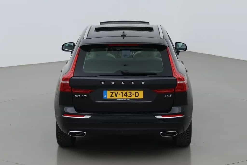 Volvo XC60 T4 Inscription | panorama dach | Head-Up | 02/2019-photo-8