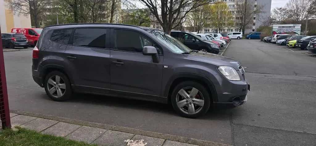 Chevrolet Orlando Diesel 2012 ( 7 Sitze) 08/2012-photo-2