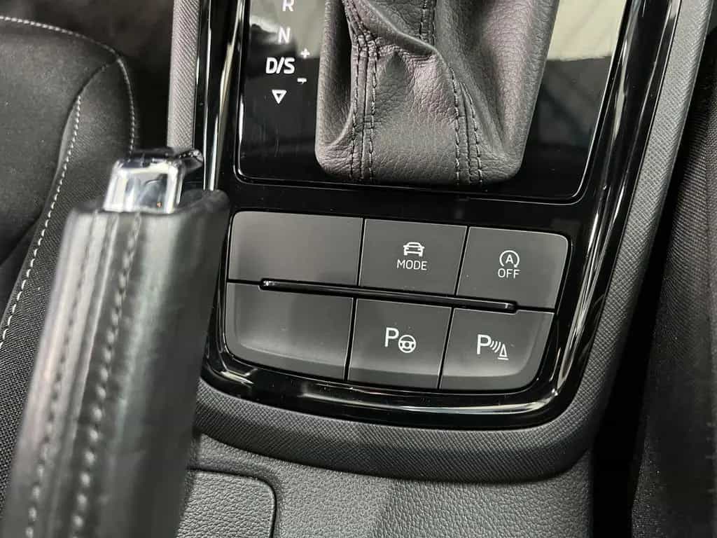 Skoda Scala Sport 1,5TSI DSG *Kamera *LED-SW *Keyless 03/2019-photo-30
