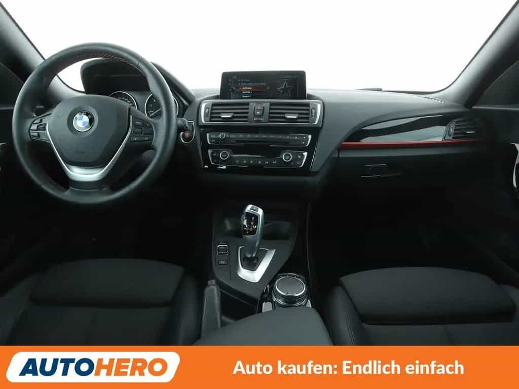 BMW 2 Series 220i Sport Line Aut.*NAVI*TEMPO*PDC*SHZ* 02/2017-photo-11
