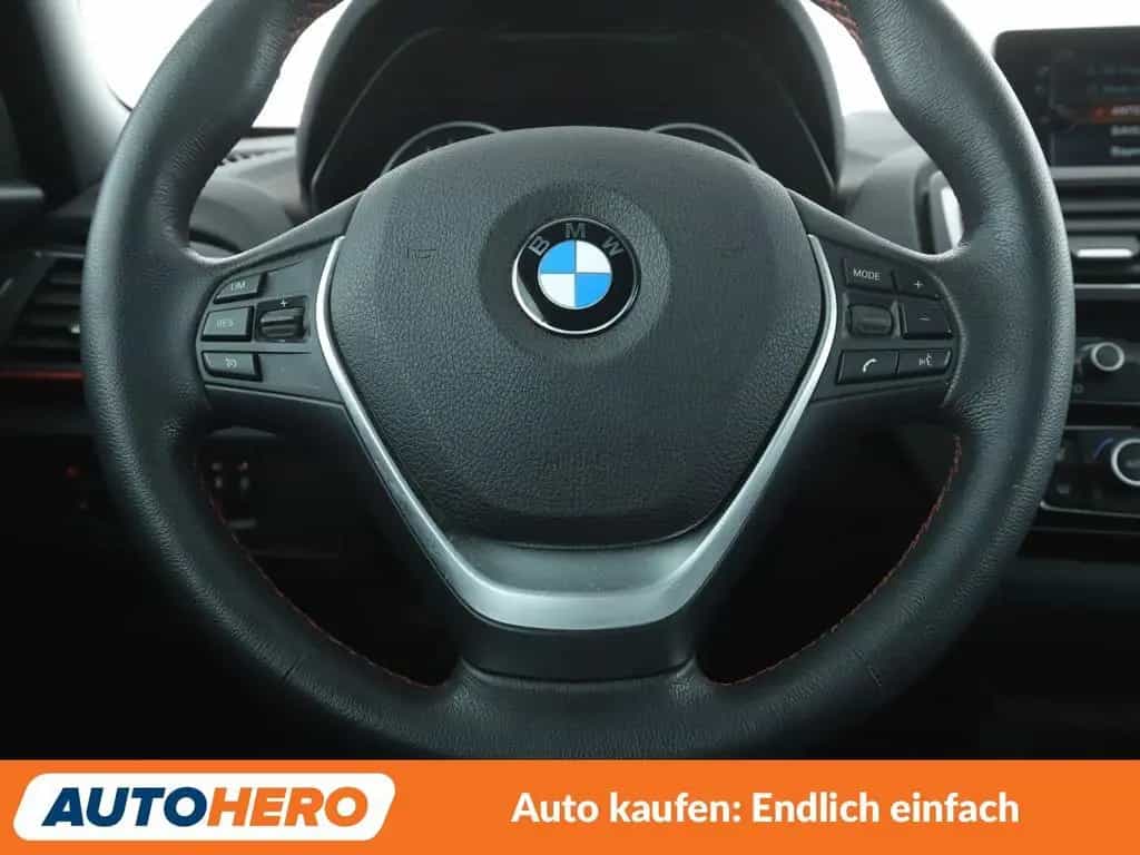 BMW 2 Series 220i Sport Line Aut.*NAVI*TEMPO*PDC*SHZ* 02/2017-photo-18