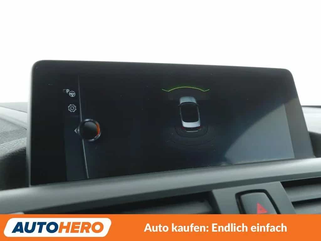 BMW 2 Series 220i Sport Line Aut.*NAVI*TEMPO*PDC*SHZ* 02/2017-photo-21