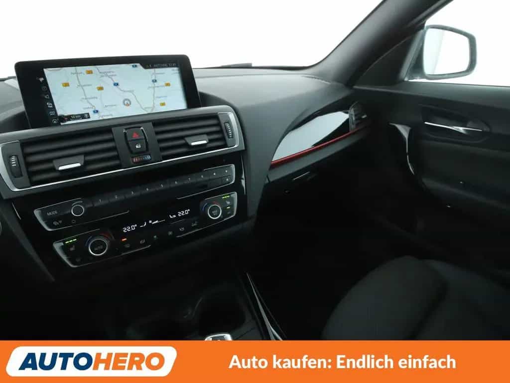 BMW 2 Series 220i Sport Line Aut.*NAVI*TEMPO*PDC*SHZ* 02/2017-photo-26