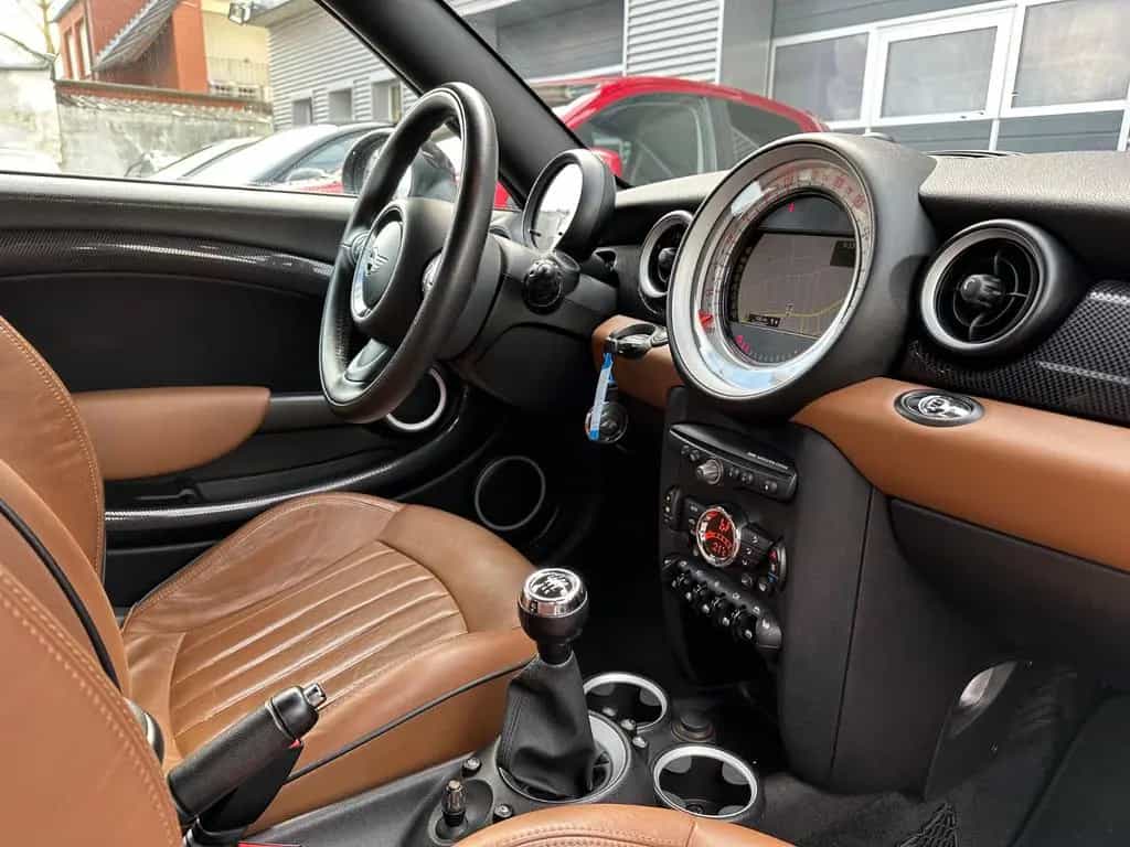 MINI Cooper S Roadster *PDC*NAVI*LEDER*XENON* 06/2012-photo-24