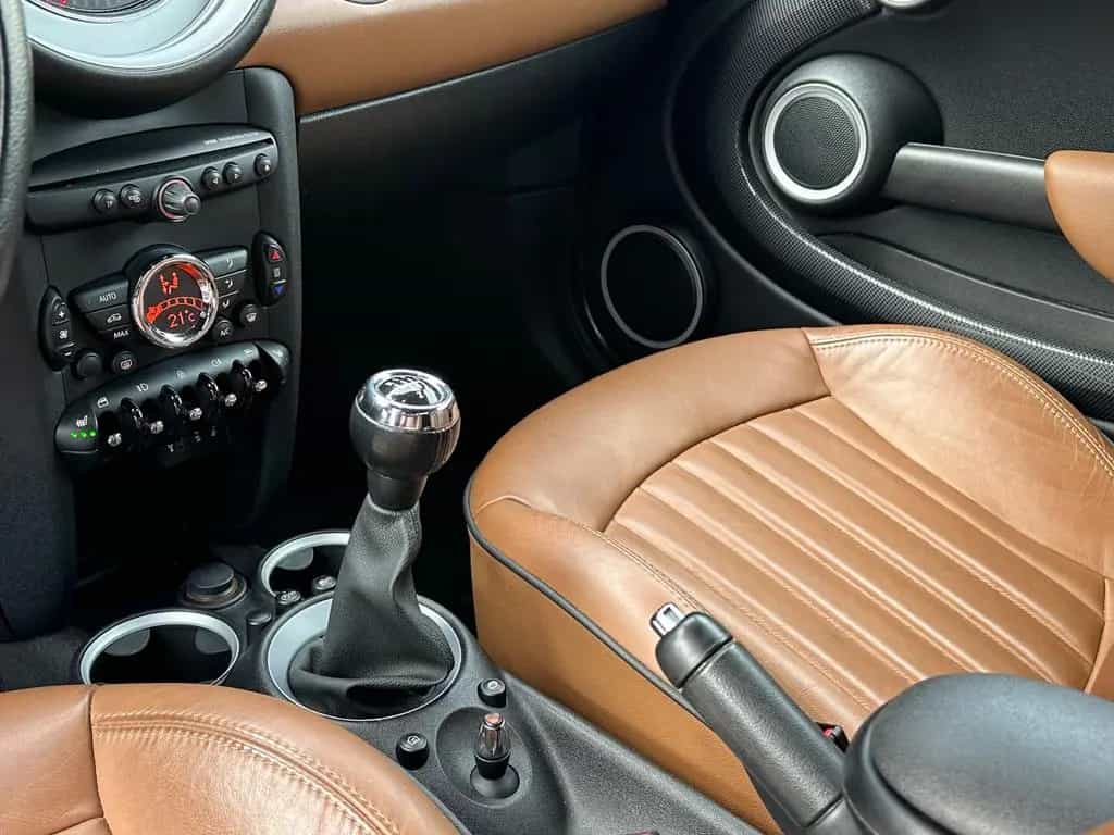 MINI Cooper S Roadster *PDC*NAVI*LEDER*XENON* 06/2012-photo-26