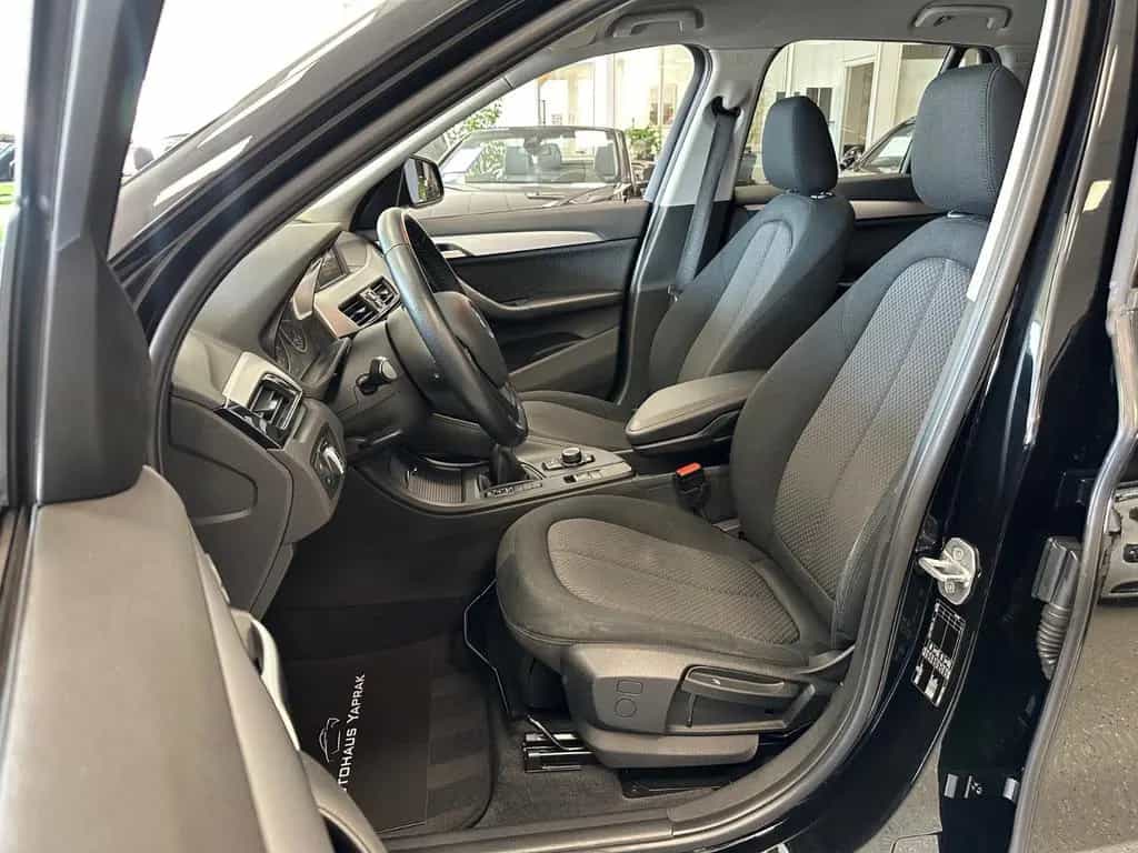 BMW X1 01/2017-photo-12