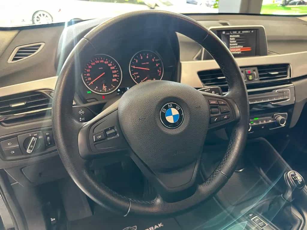 BMW X1 01/2017-photo-14