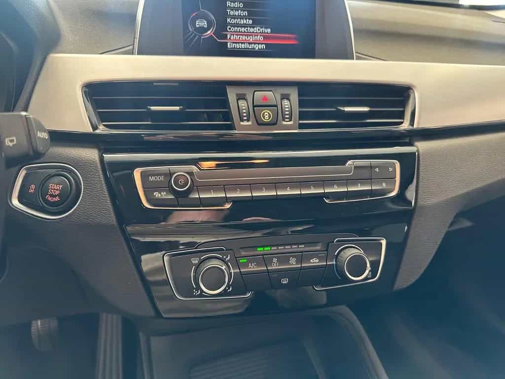 BMW X1 01/2017-photo-18