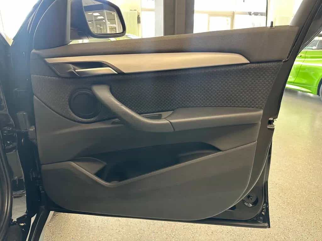 BMW X1 01/2017-photo-24