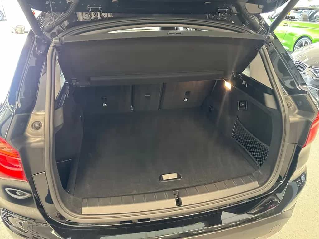BMW X1 01/2017-photo-28