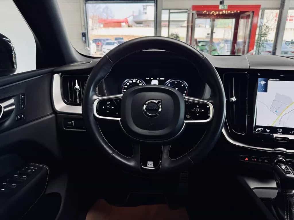 Volvo XC60 R Design|PANO|KAMERA|LED|ASSISTENZ+|SHZ| 06/2020-photo-10