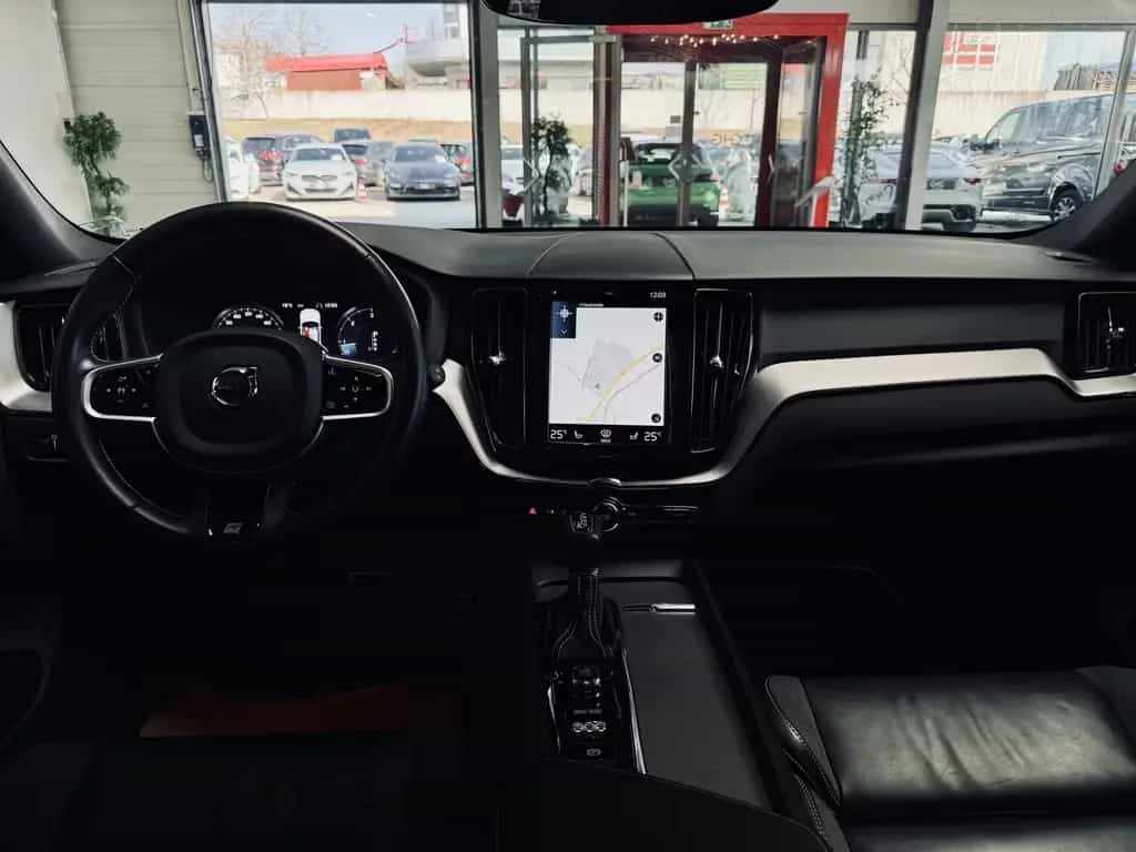 Volvo XC60 R Design|PANO|KAMERA|LED|ASSISTENZ+|SHZ| 06/2020-photo-11
