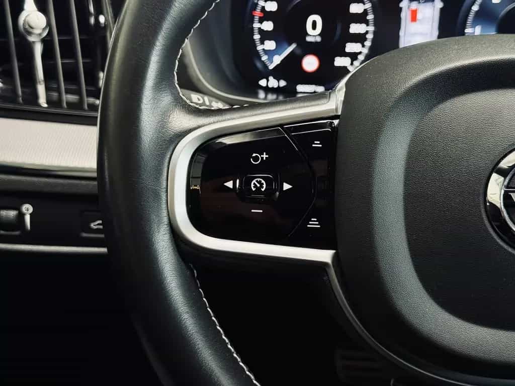 Volvo XC60 R Design|PANO|KAMERA|LED|ASSISTENZ+|SHZ| 06/2020-photo-35