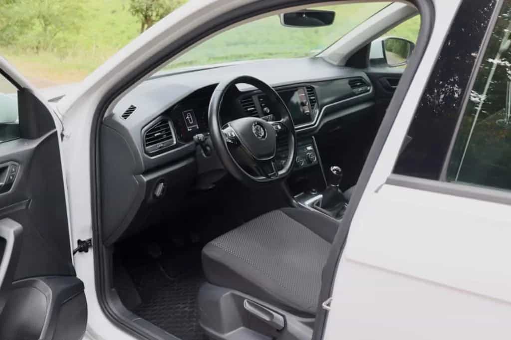 Volkswagen T-Roc 1.0 TSI OPF - doppelt bereift 03/2019-photo-7
