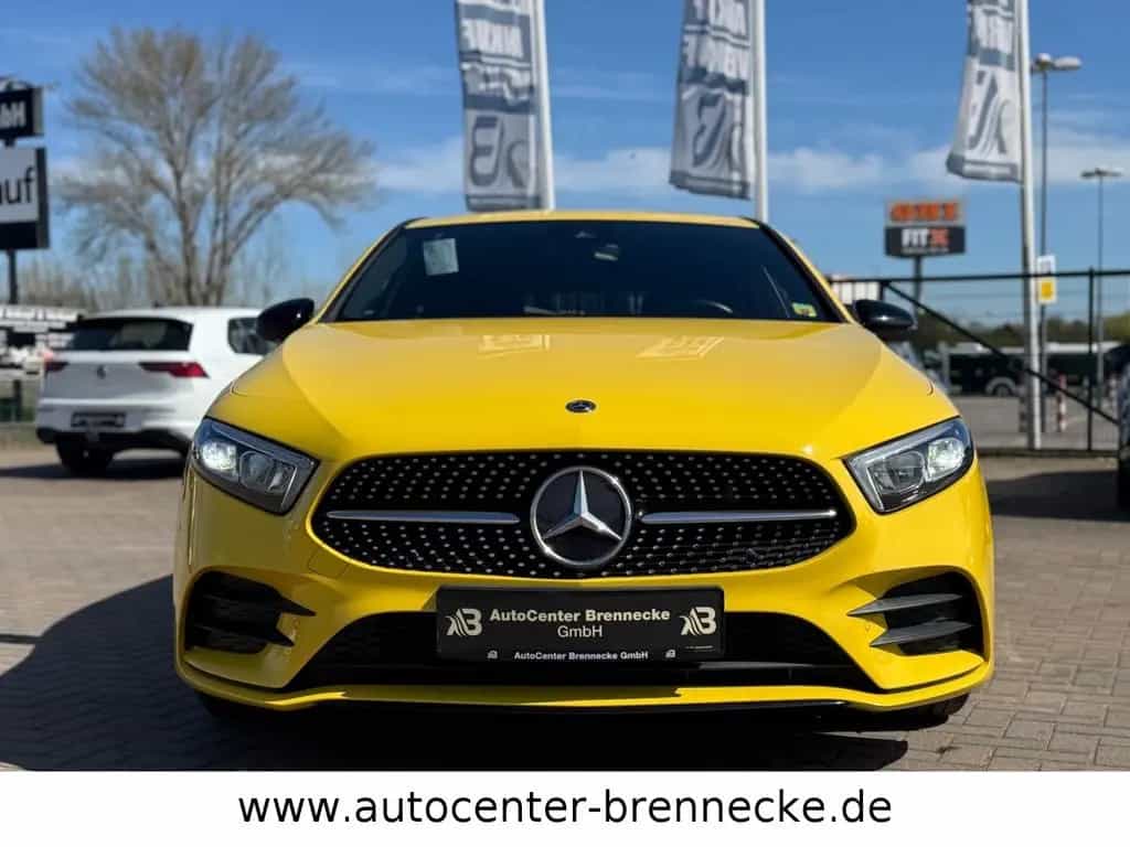 Mercedes-Benz A-Class 180*AMG LINE*LED*Night*8-fach bereift* 10/2019-photo-1