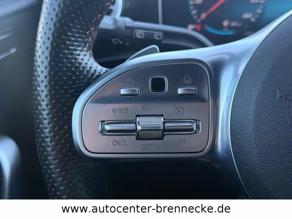 Mercedes-Benz A-Class 180*AMG LINE*LED*Night*8-fach bereift* 10/2019-photo-13