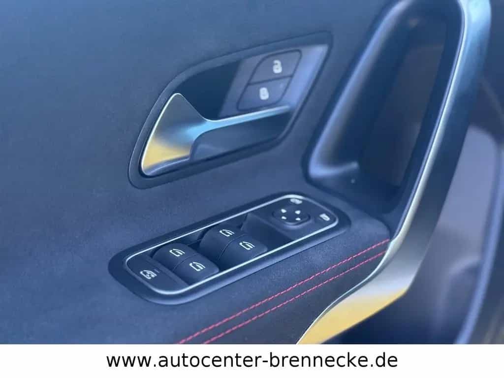 Mercedes-Benz A-Class 180*AMG LINE*LED*Night*8-fach bereift* 10/2019-photo-15