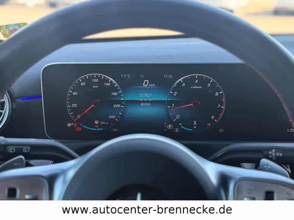 Mercedes-Benz A-Class 180*AMG LINE*LED*Night*8-fach bereift* 10/2019-photo-18