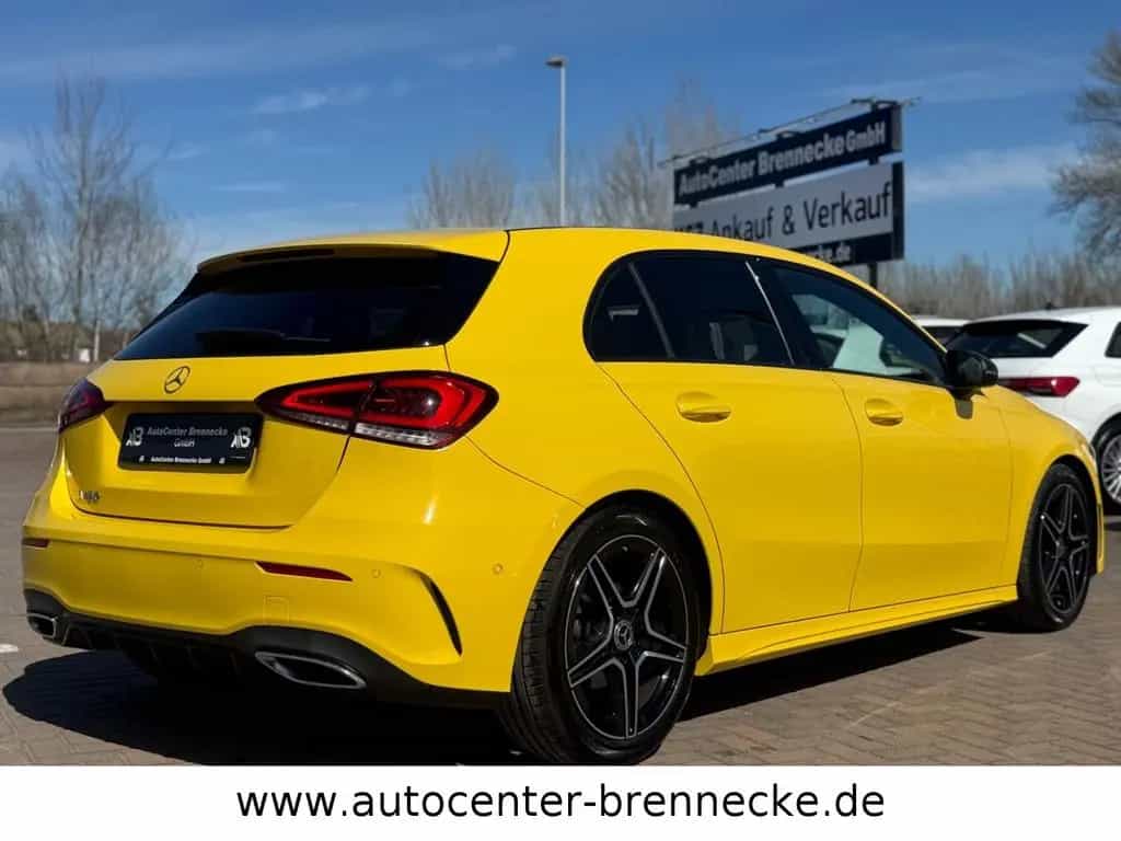 Mercedes-Benz A-Class 180*AMG LINE*LED*Night*8-fach bereift* 10/2019-photo-3