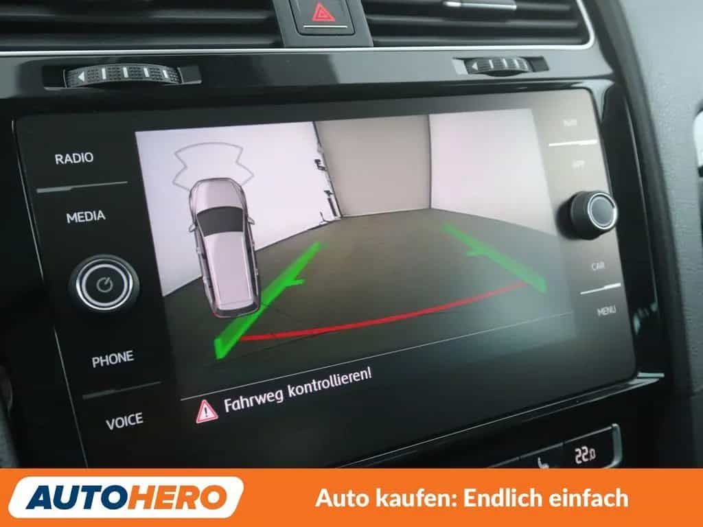Volkswagen Golf VII 2.0 TDI Highline BM Aut. *ACC*VC*LED* 08/2018-photo-22