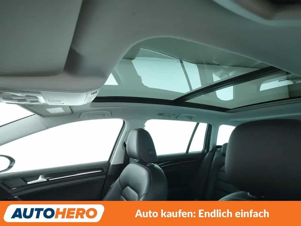 Volkswagen Golf VII 2.0 TDI Highline BM Aut. *ACC*VC*LED* 08/2018-photo-27