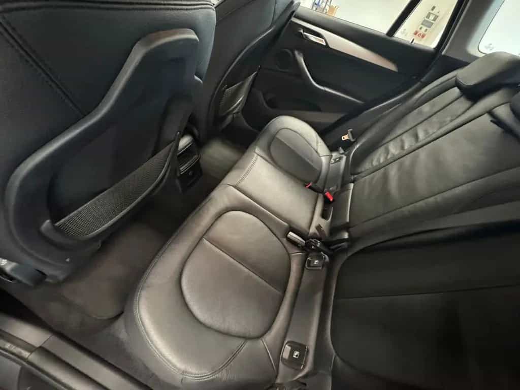 BMW X1 sDrive 20 i *Automatik*Leder*Navi* 02/2018-photo-15