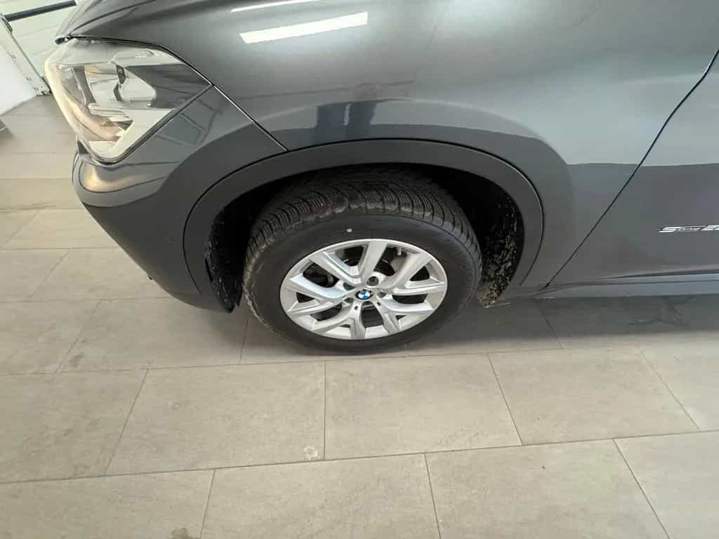 BMW X1 sDrive 20 i *Automatik*Leder*Navi* 02/2018-photo-8