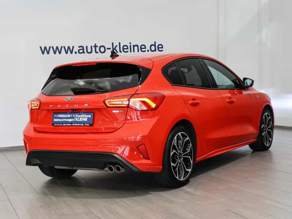 Ford Focus 1.0 EcoBoost ST-Line MHEV +KAMERA+LED 03/2021-photo-2