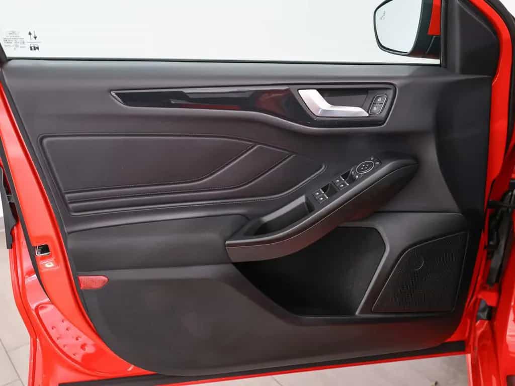 Ford Focus 1.0 EcoBoost ST-Line MHEV +KAMERA+LED 03/2021-photo-23