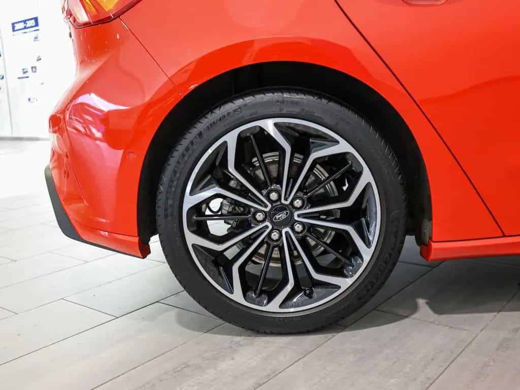 Ford Focus 1.0 EcoBoost ST-Line MHEV +KAMERA+LED 03/2021-photo-4