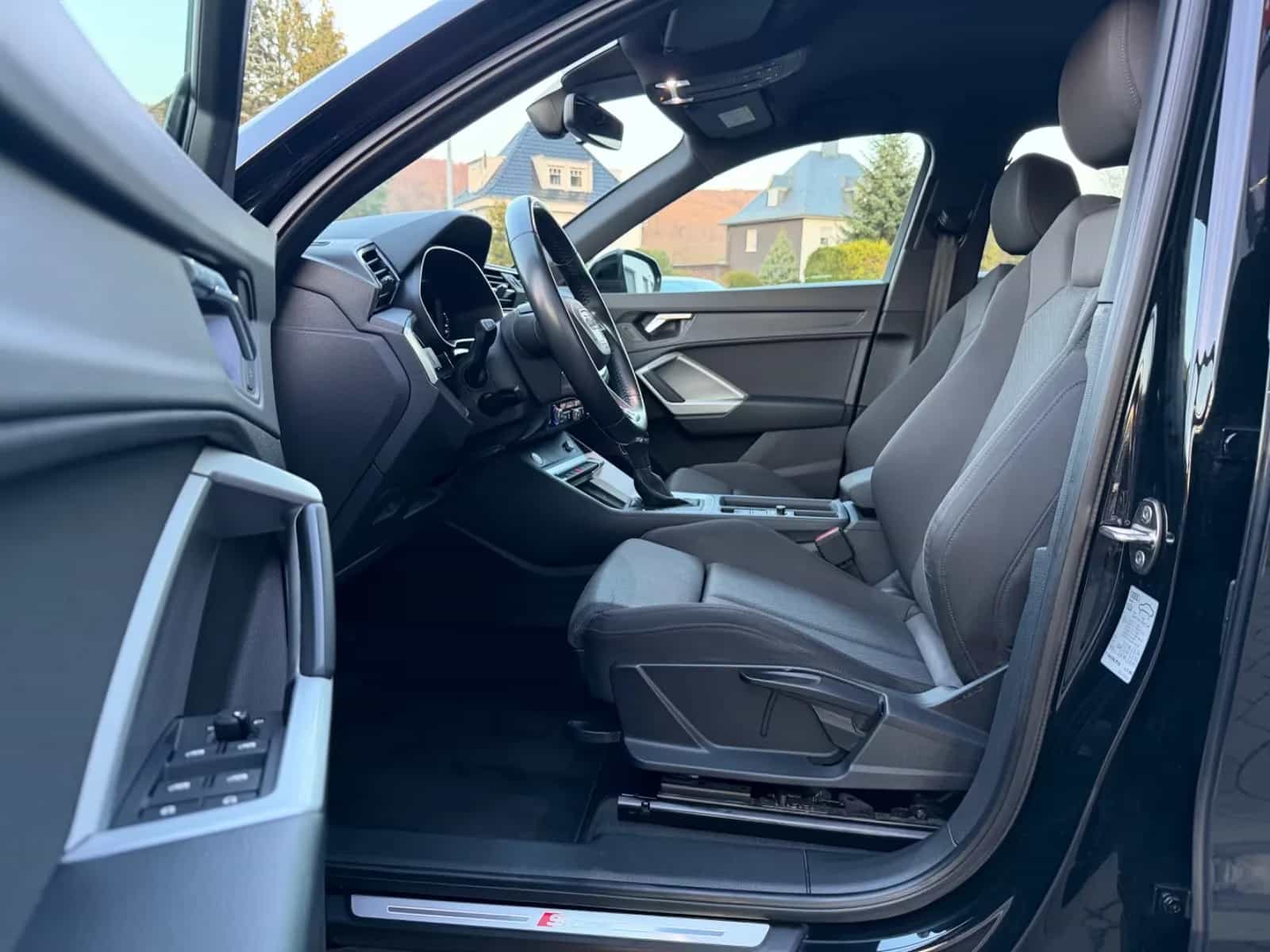 Audi Q3 06/2019-photo-13