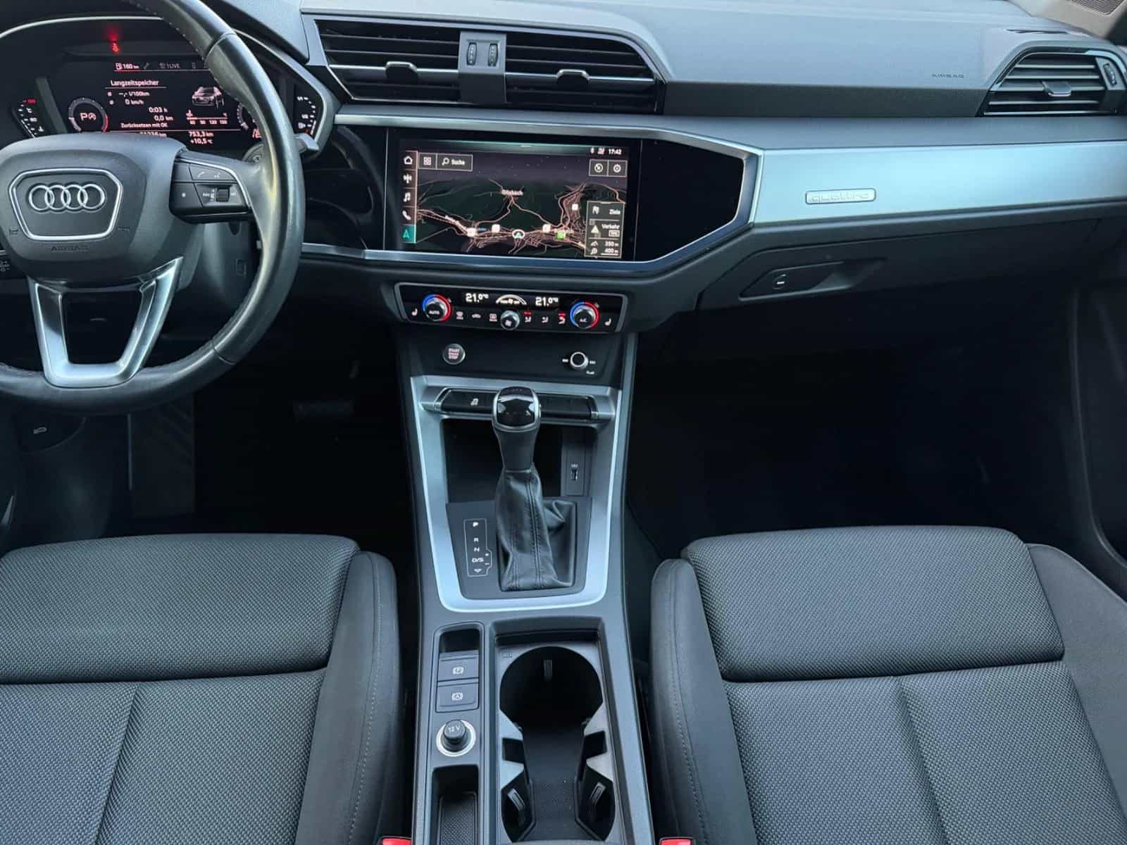 Audi Q3 06/2019-photo-23