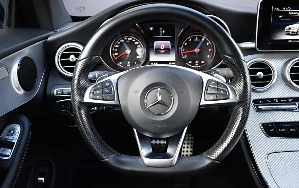 Mercedes-Benz C 300 /AMG INTERIEUR-PAKET/AMG-PAKET/SPURHALTE 05/2017-photo-12