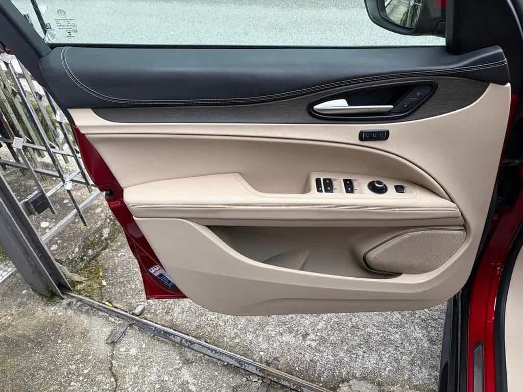 Alfa Romeo Stelvio 2.2 Td 210CV 6c villa d'este 03/2022-photo-6