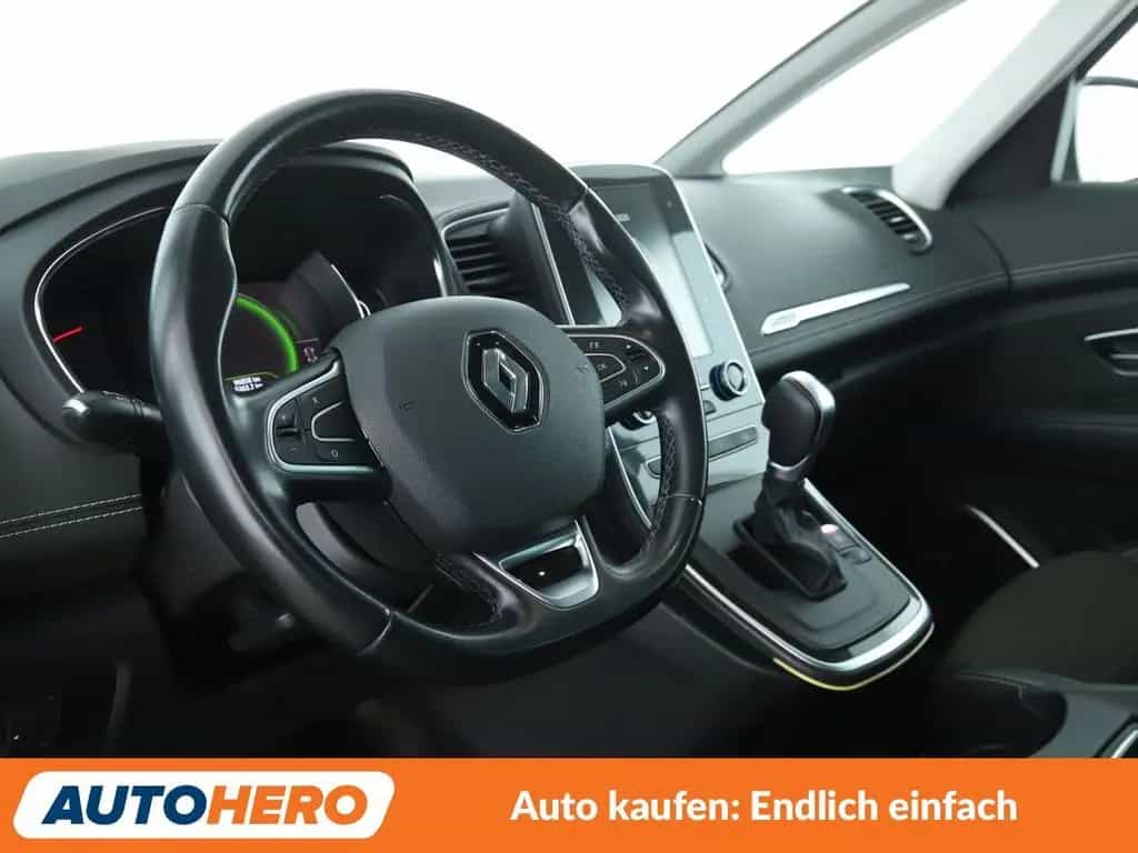Renault Scenic 1.3 TCe Energy BOSE-Edition *NAV*TEMP*PDC 07/2018-photo-10
