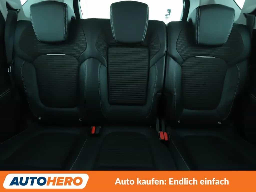 Renault Scenic 1.3 TCe Energy BOSE-Edition *NAV*TEMP*PDC 07/2018-photo-15