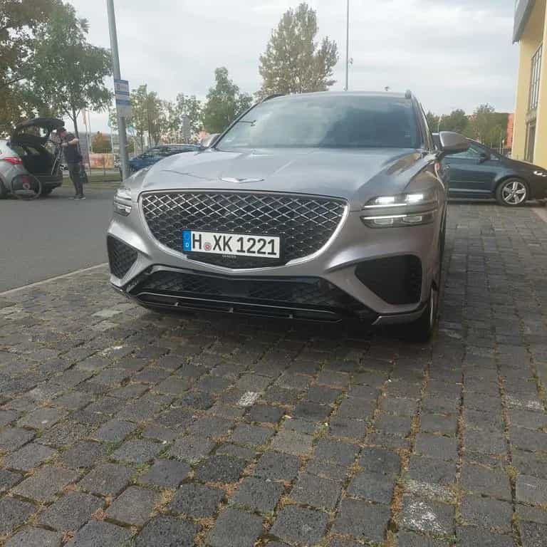 Genesis GV70 Benziner 2.5T 8AT AWD Sport Sport 05/2023-photo-3