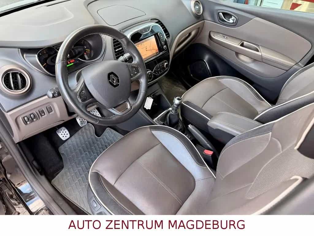 Renault Captur Elysee KLIMAAUT*NAV*LEDER*KAMERA 11/2015-photo-13
