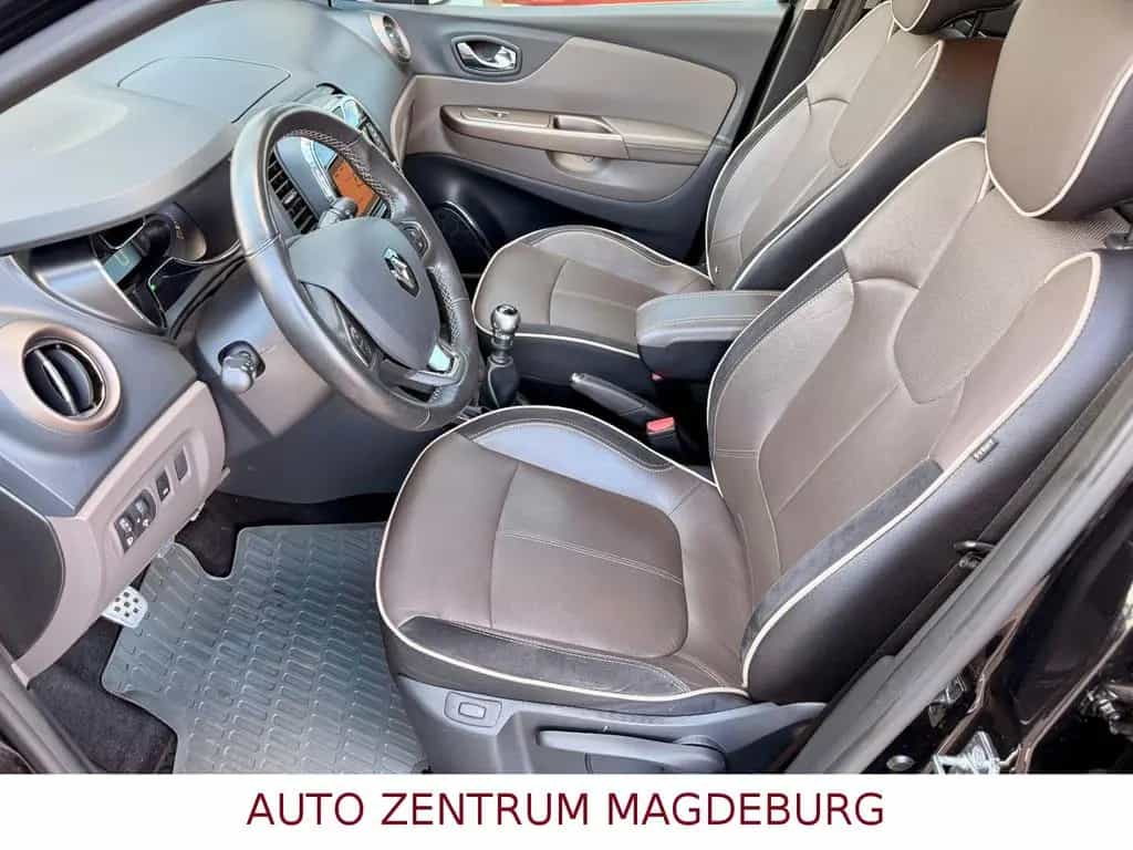 Renault Captur Elysee KLIMAAUT*NAV*LEDER*KAMERA 11/2015-photo-15