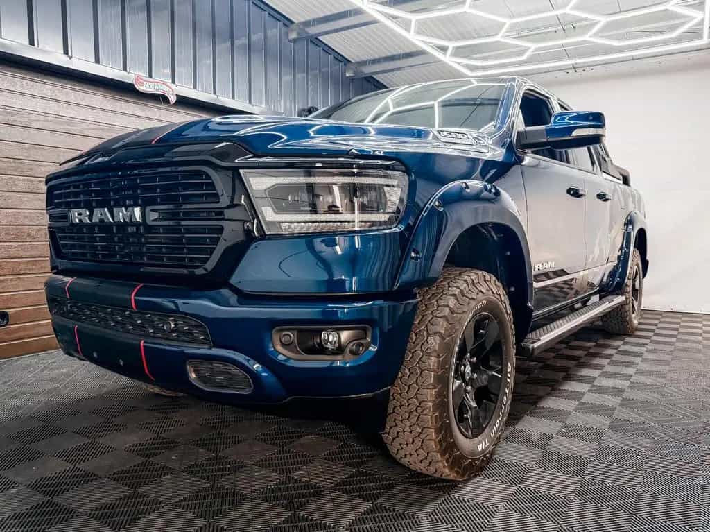 Dodge RAM BIG HORN 5.7L 4x4 LPG 12/2022-photo-12