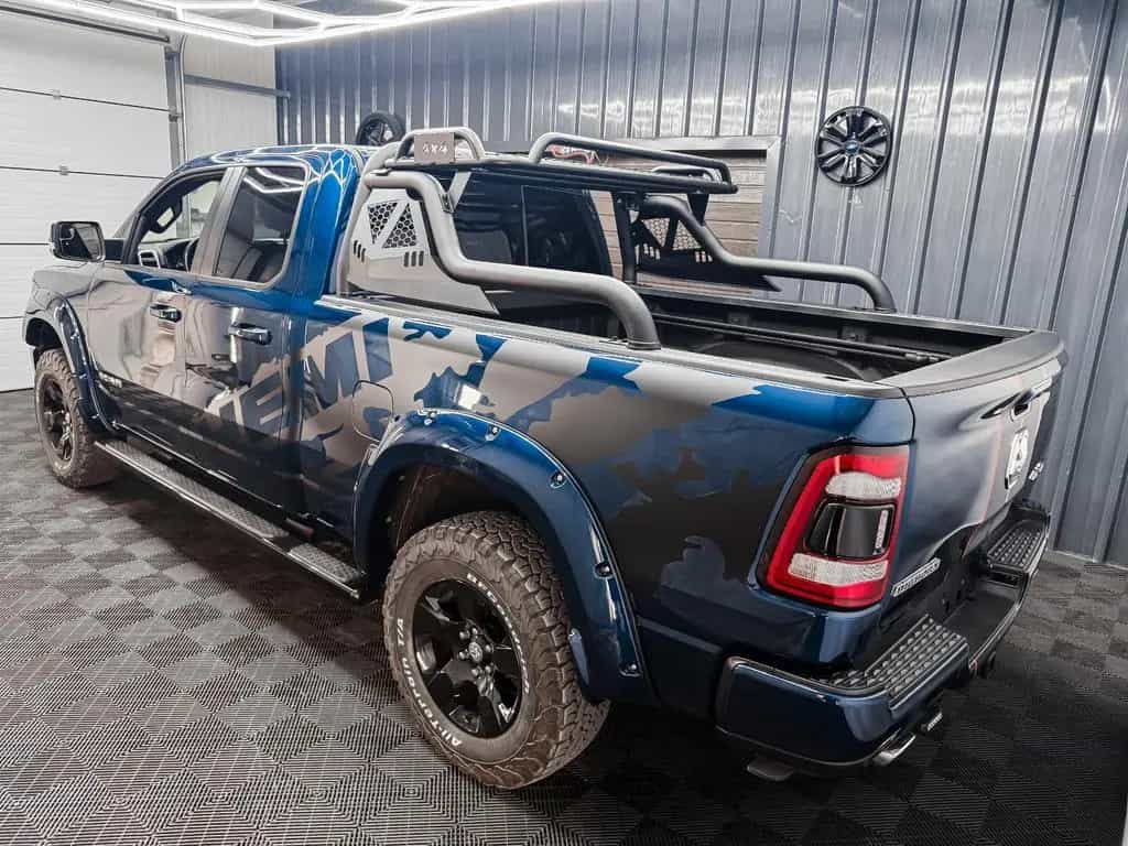 Dodge RAM BIG HORN 5.7L 4x4 LPG 12/2022-photo-13