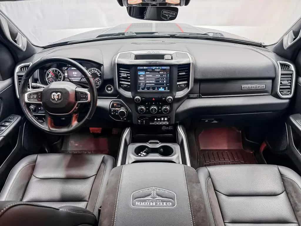 Dodge RAM BIG HORN 5.7L 4x4 LPG 12/2022-photo-17