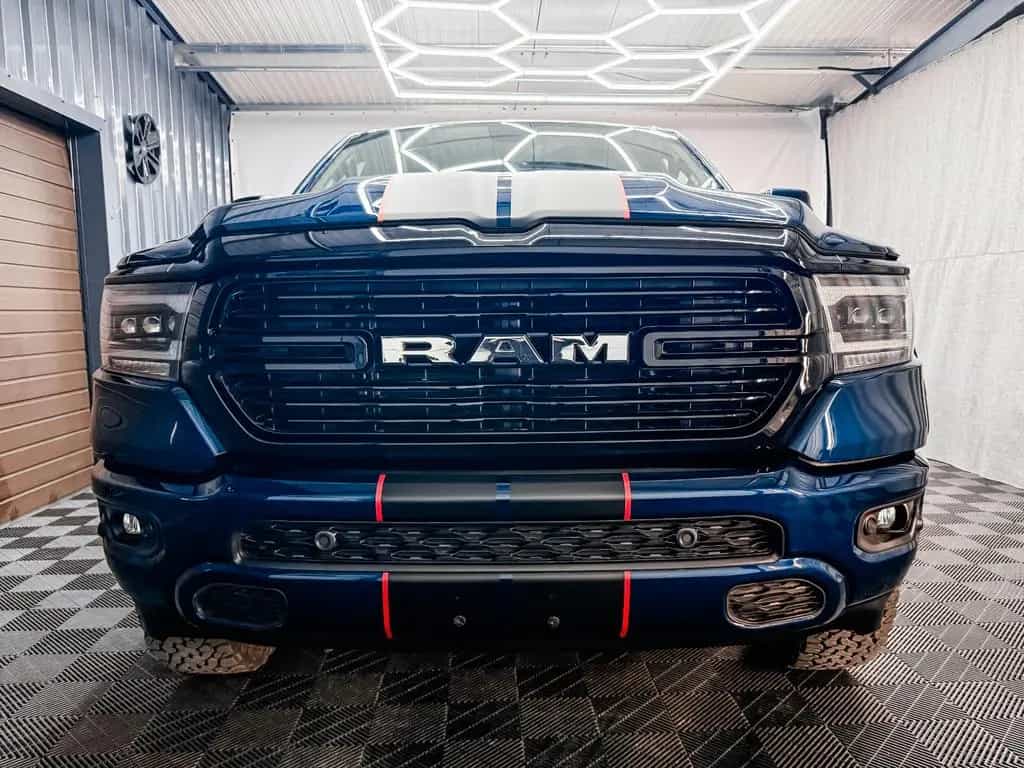 Dodge RAM BIG HORN 5.7L 4x4 LPG 12/2022-photo-9
