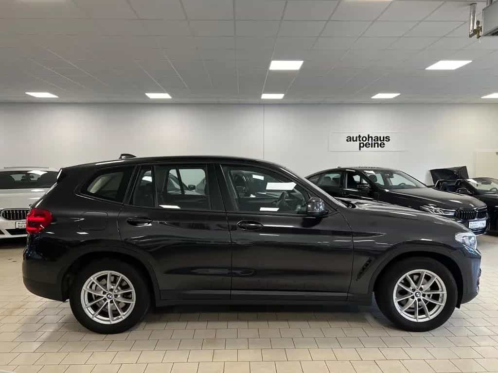 BMW X3 xDrive 20d Aut/Navi/Brems&DriveAssist/WLAN 09/2020-photo-10