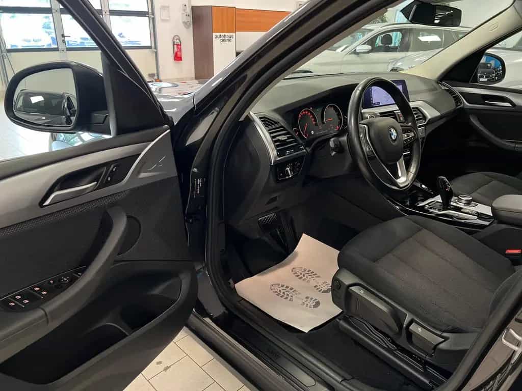 BMW X3 xDrive 20d Aut/Navi/Brems&DriveAssist/WLAN 09/2020-photo-11